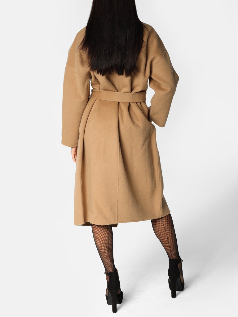 Woman wearing Beige Merino Wool Outer Coat