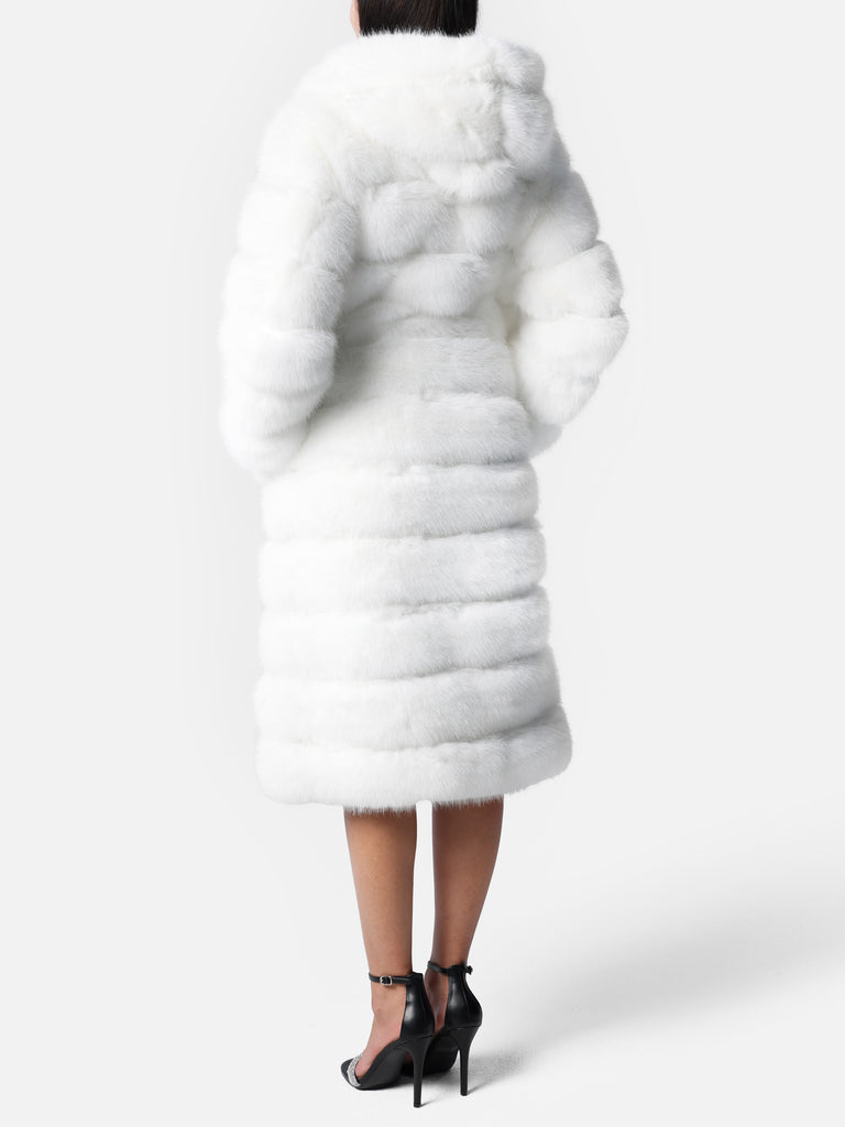 Woman wearing White Long Faux Fur Coat