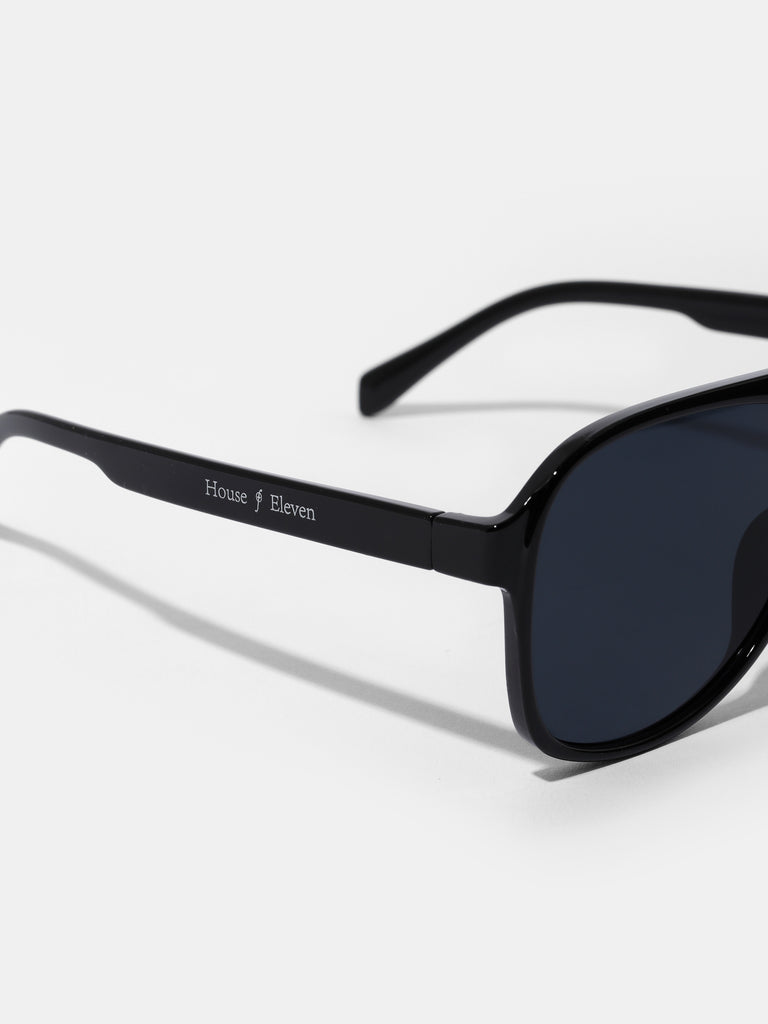 Black Retro Aviator Sunglasses