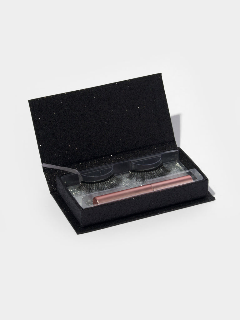 HOF11 Magnetic Eyelash & Eyeliner Kit box opened